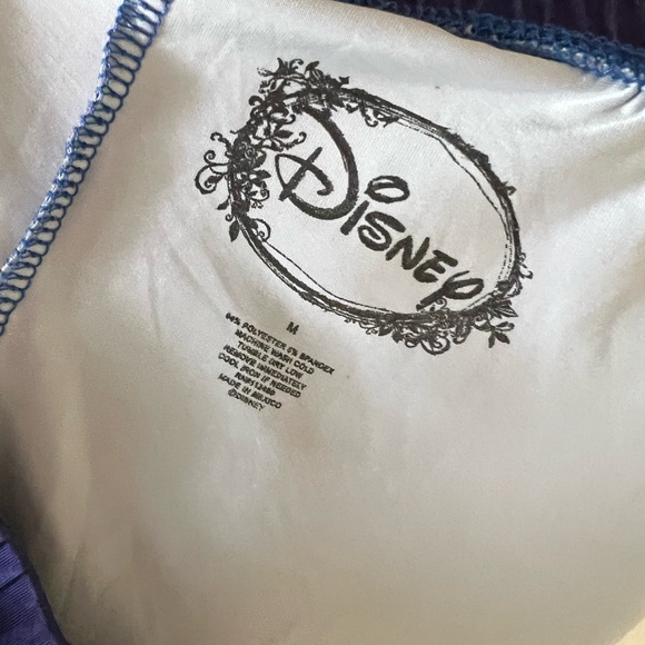 Disney The Little Mermaid Ariel & Eric “Kiss the Girl” leggings - Picture 2 of 3